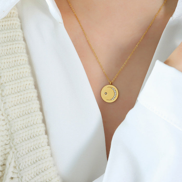 Round Disc Crescent Moon Zircon Pendant Gold Necklace