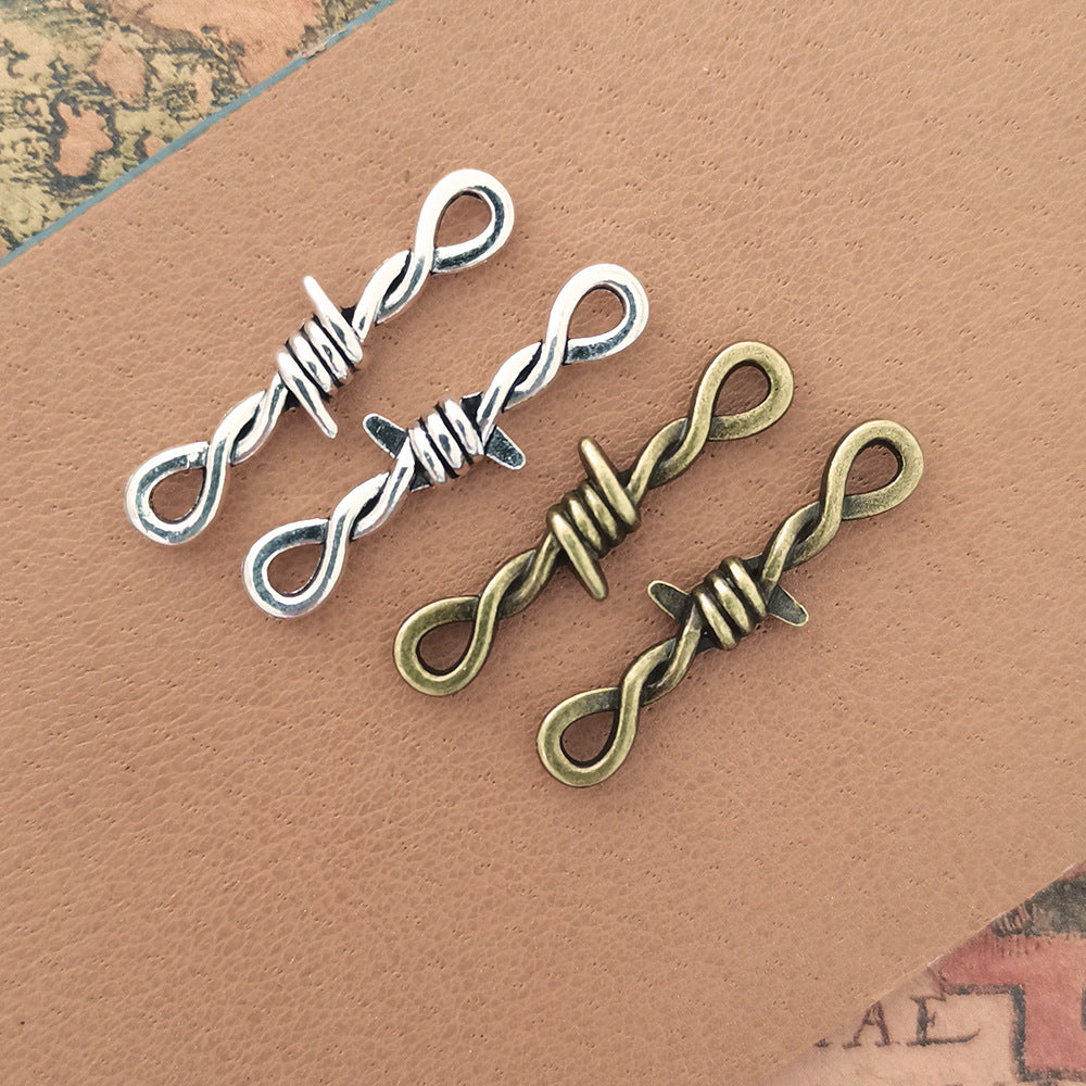 34x10mm Thorn Double Hole Alloy Connector Pendant