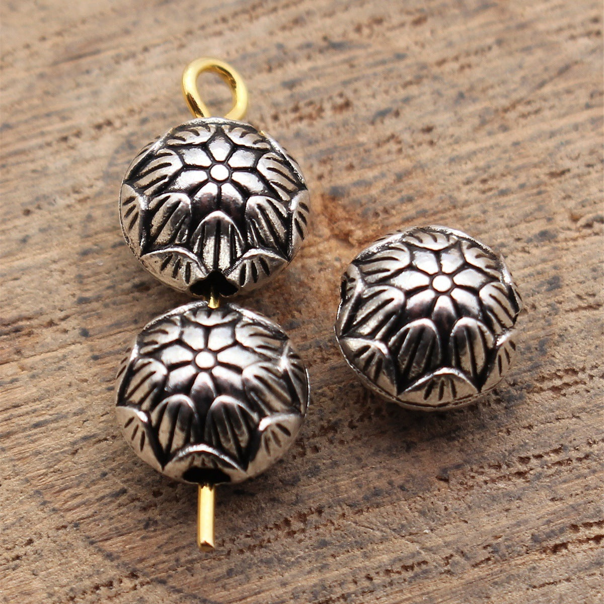 8.3x7.9x7.3mm 1.3g Antique Silver Tone Zinc Alloy Double Sided Lotus Spacer Beads for DIY Bracelets