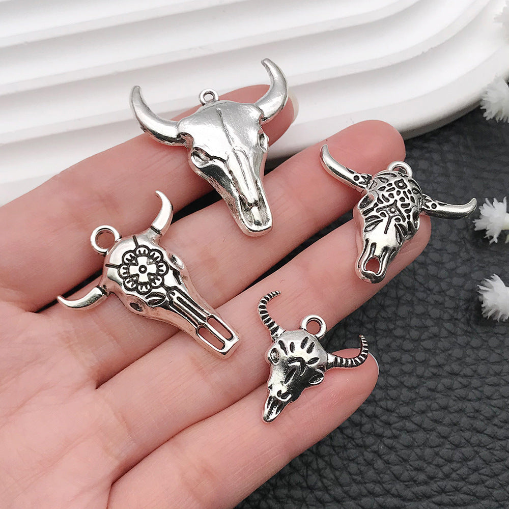 Vintage Zinc Alloy Halloween Skull Bull Head Charm Pendant for DIY Bracelet Necklace