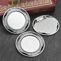 Round Brooch Trays in Twenty Five Decorative Frame Styles view 12