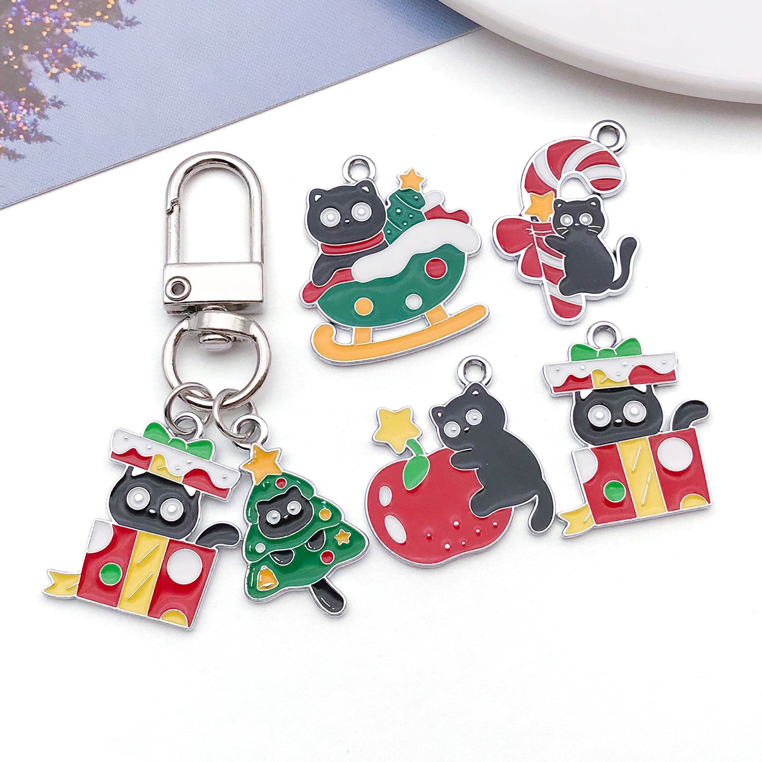 White K Zinc Alloy Santa Claus Reindeer Enamel Charm Pendants for DIY Christmas Jewelry