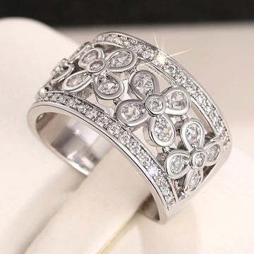 Five-Petal Floral Openwork Extra-Wide Ring In Polished Silver Tone