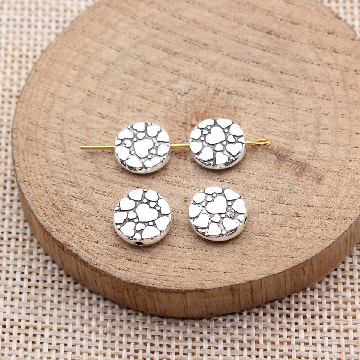 10x10x3mm 1.05g Antique Silver Zinc Alloy Round Heart Pattern Small Hole Spacer Beads for DIY Jewelry