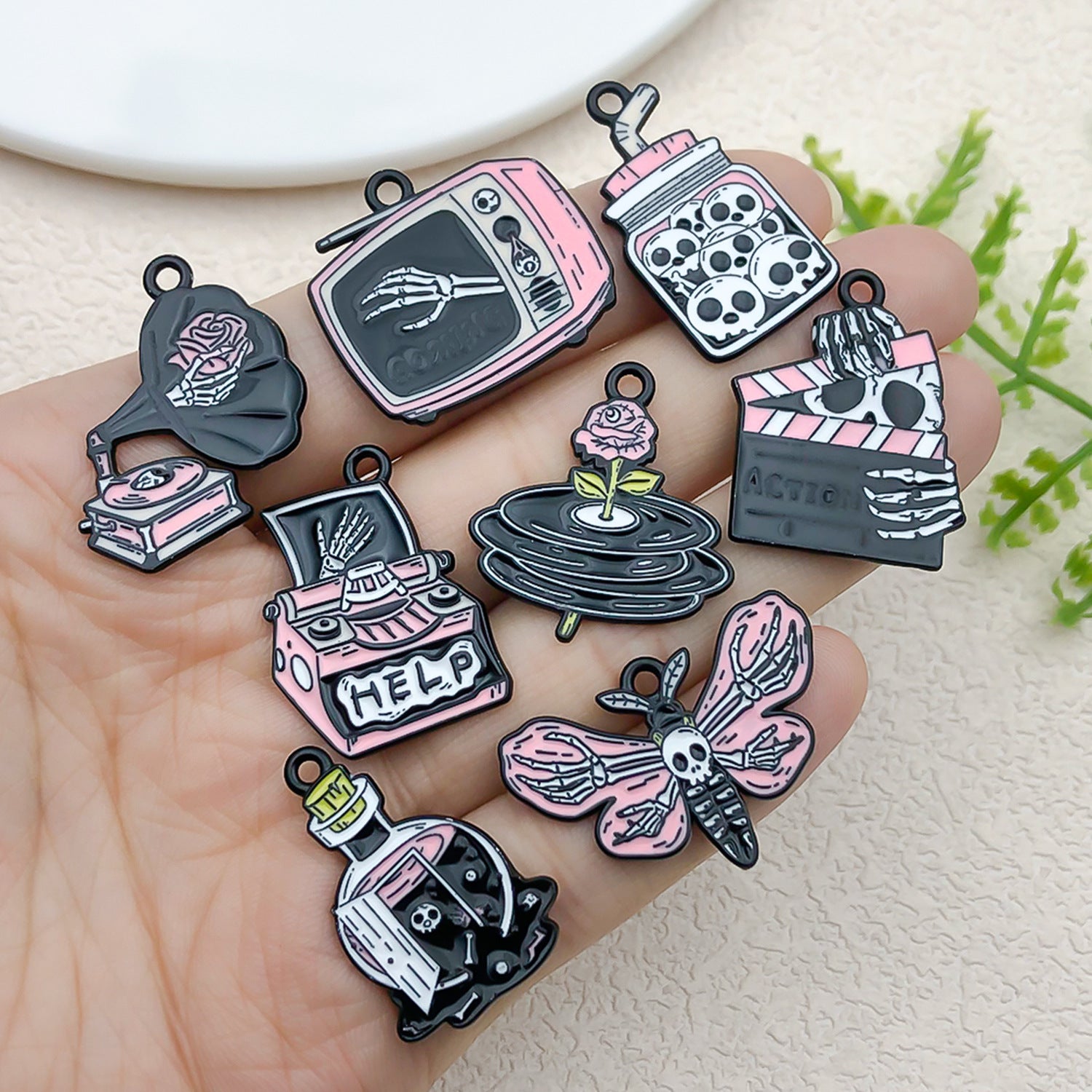 Enamel Zinc Alloy Halloween Skull Ghost Charm Pendant for DIY Earrings Keychain Jewelry