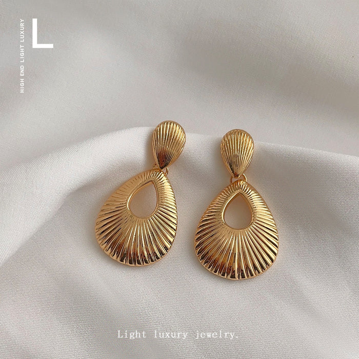 Gold Ribbed Teardrop Drop Earrings Fan Stud Top Pair