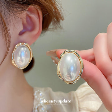 Oval Pearl Gold Tone Framed Stud Earrings Fashion Jewelry