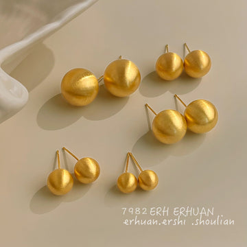 Matte Gold Tone Round Ball Stud Earrings In Five Graduated Sizes