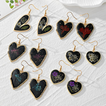 Black Heart Resin Dried Flower Drop Earrings Gold Frame 6 Styles
