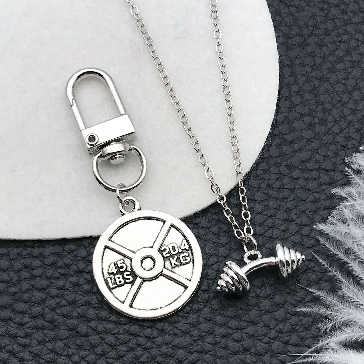 Zinc Alloy Antique Silver Dumbbell Weightlifting Charm Pendant for DIY Keychain Necklace Earrings