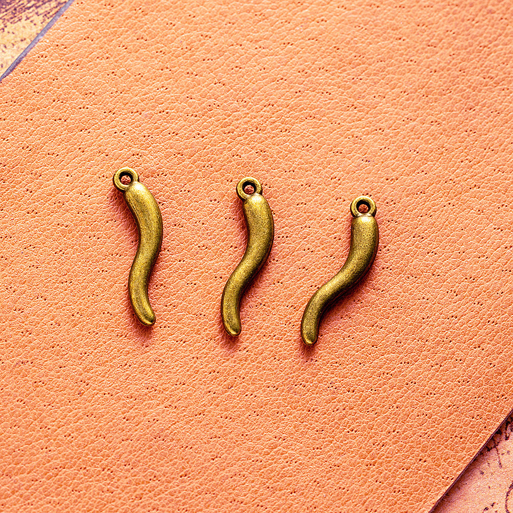 Vintage Double-Sided Chili Pepper Alloy Charm Pendant