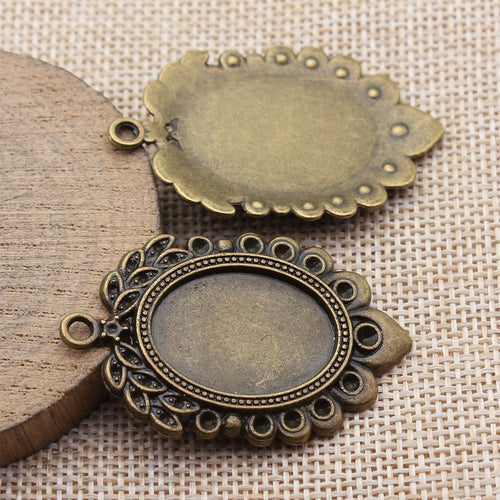 椭圆底托 shown in product image 2 with visible finish and shape details