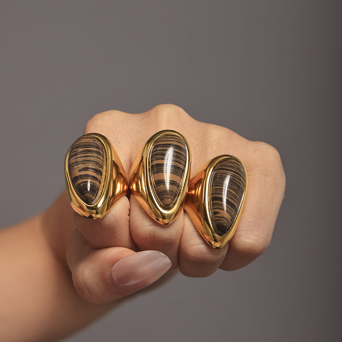 Gold Teardrop Wood Grain Stone Ring Bold Dome Band Size Seven
