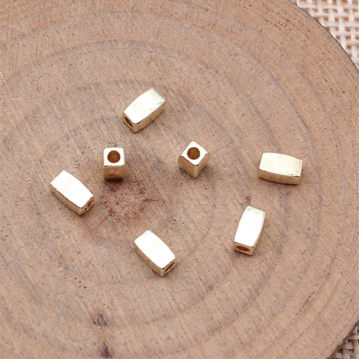 2.9x2.9x5.2mm 0.2g Zinc Alloy Geometric Bar Small Hole Spacer Beads for Bracelet Necklace Making