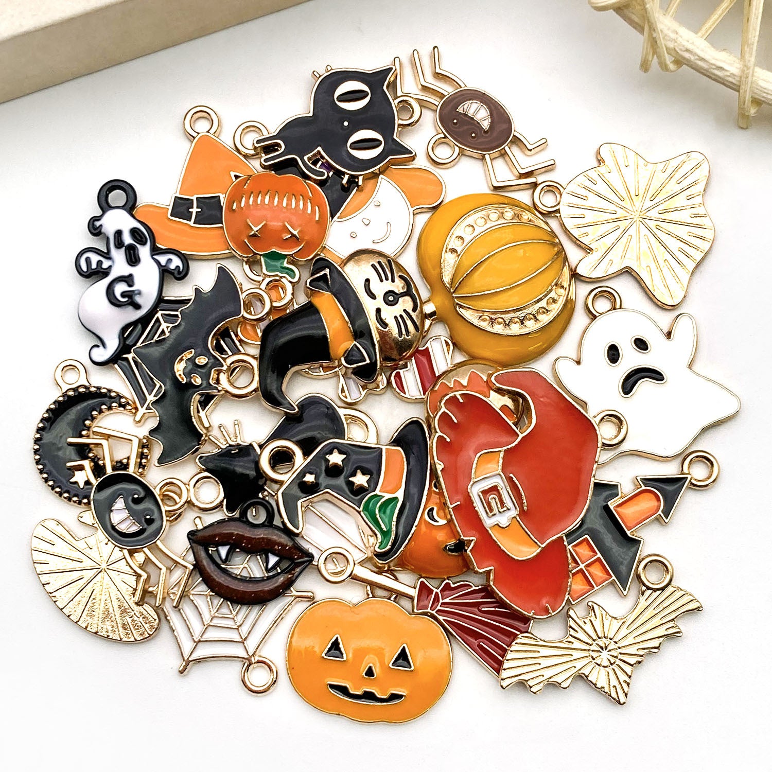 Enamel Zinc Alloy Halloween Pumpkin Hat Witch Charm Pendant for DIY Jewelry Making