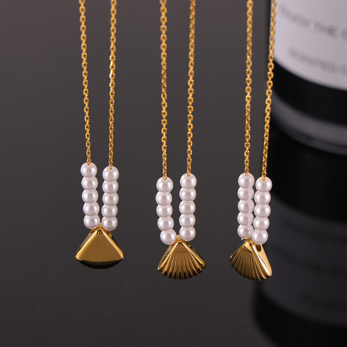 Shell Pendant Necklace With Imitation Pearls Gold Or Steel
