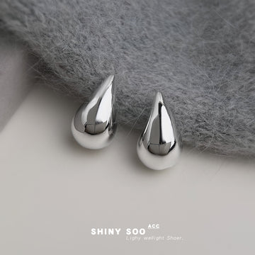 Silver Tone Mirror Polished Teardrop Stud Earrings For Women