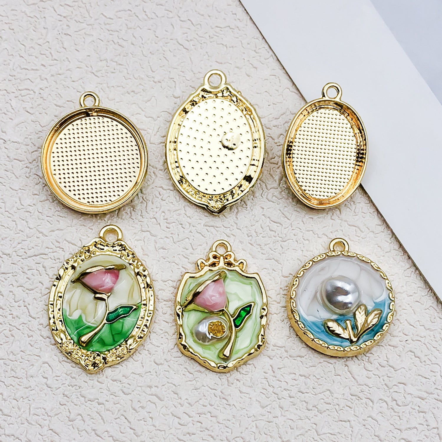 Vintage Zinc Alloy Oil Painting Bouquet charm pendants for DIY earrings necklace keychain