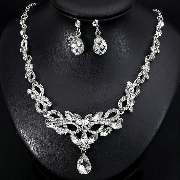 Black Silver Tone Crystal Leaf Teardrop Crystal Metal Necklace