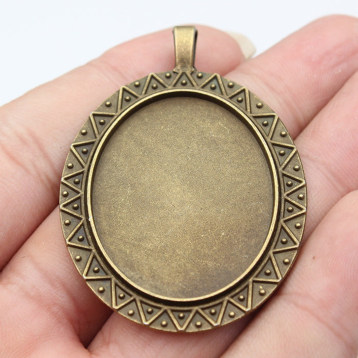 Triangle Border Oval Pendant Setting 30x40mm Two Finishes