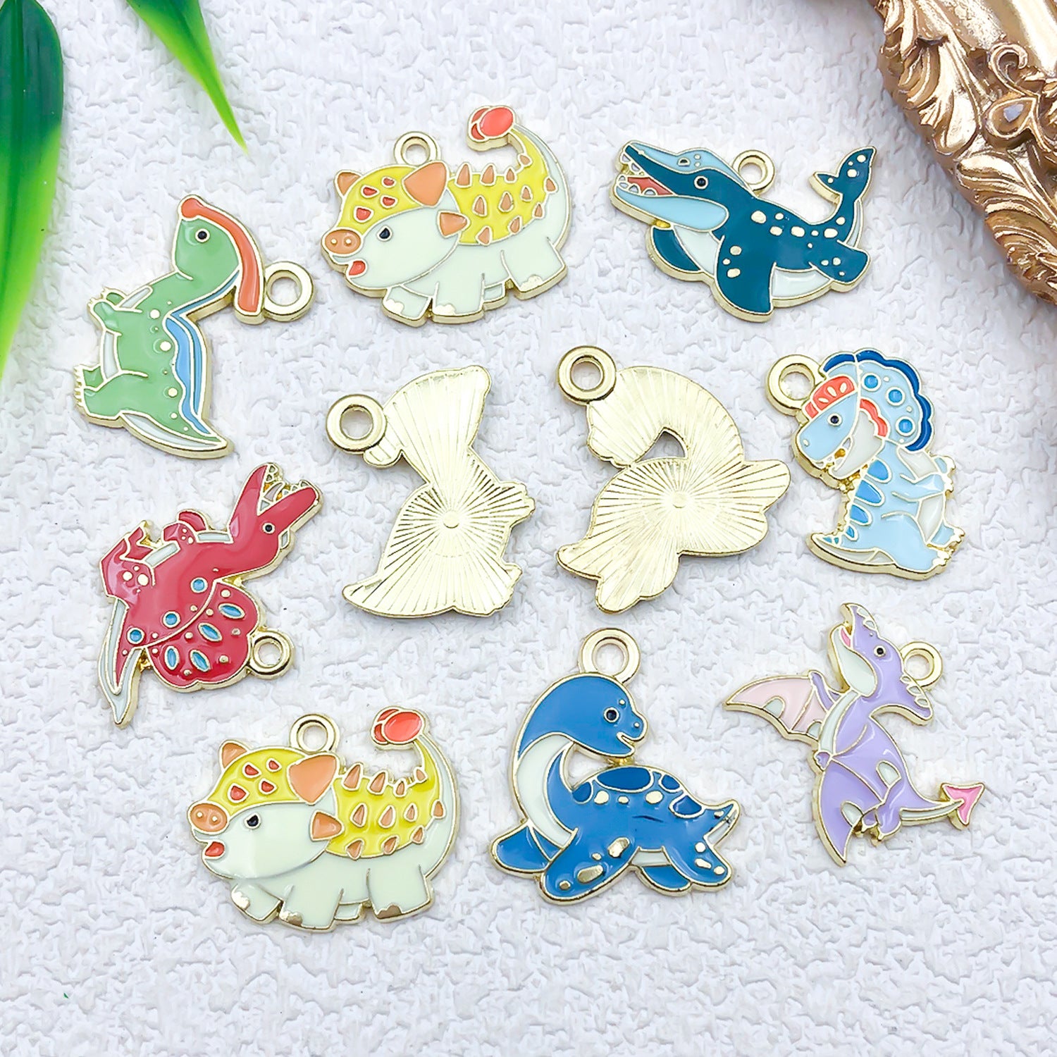 Zinc Alloy Enamel Cartoon Dinosaur Charm Pendant for DIY Keychain Earrings