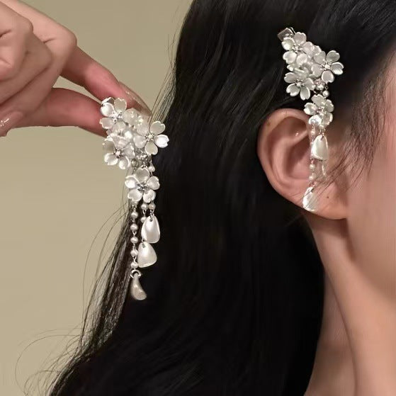 White Pearl Flower Duckbill Hair Clip Cascading Pearl Tassels