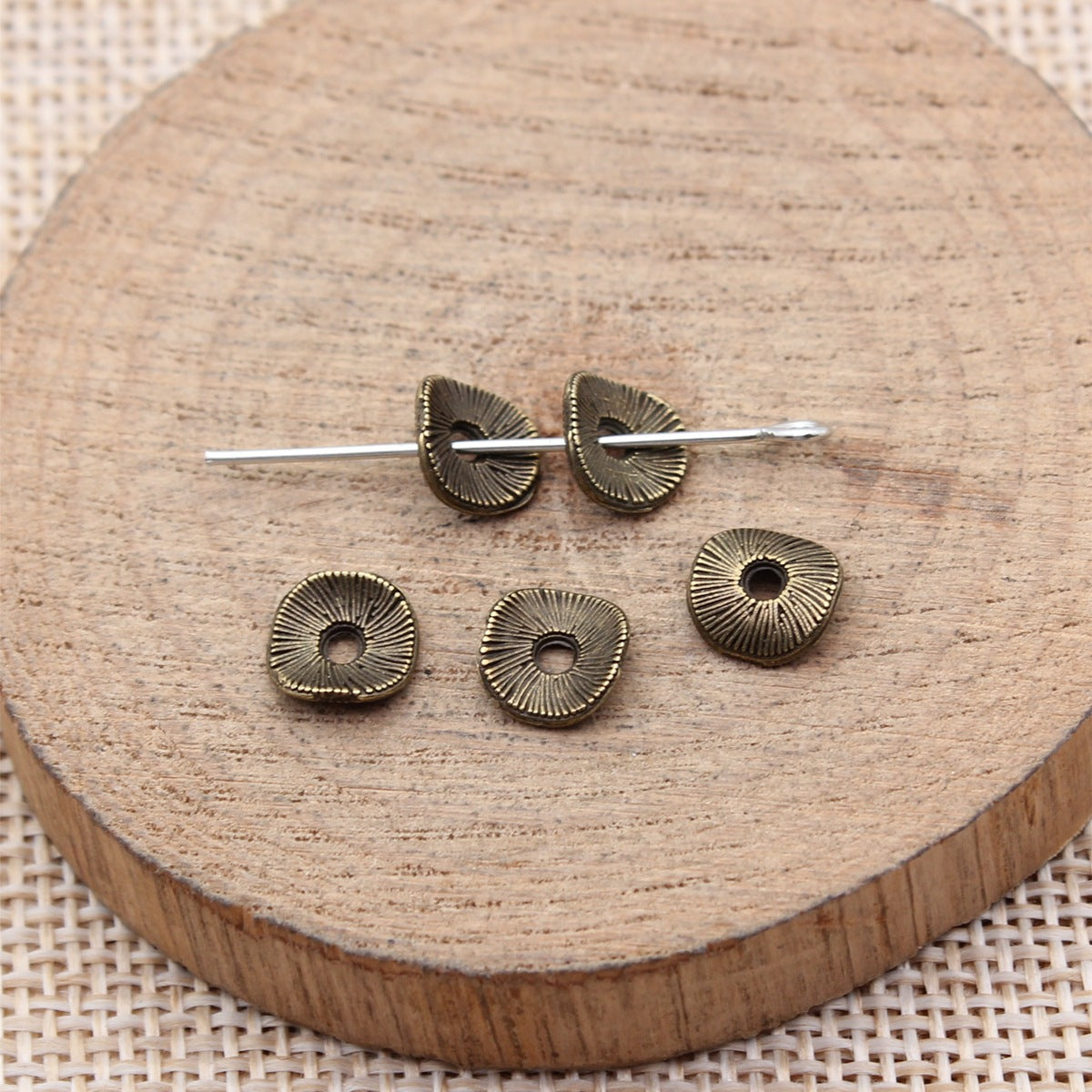 7.5x7.5x2.5mm 0.33g Multicolor Zinc Alloy Round Disc Spacer Beads for Bracelet Necklace DIY Making