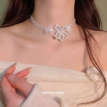 White Beaded Flower Collar Necklace With Polished Metal Tone Details