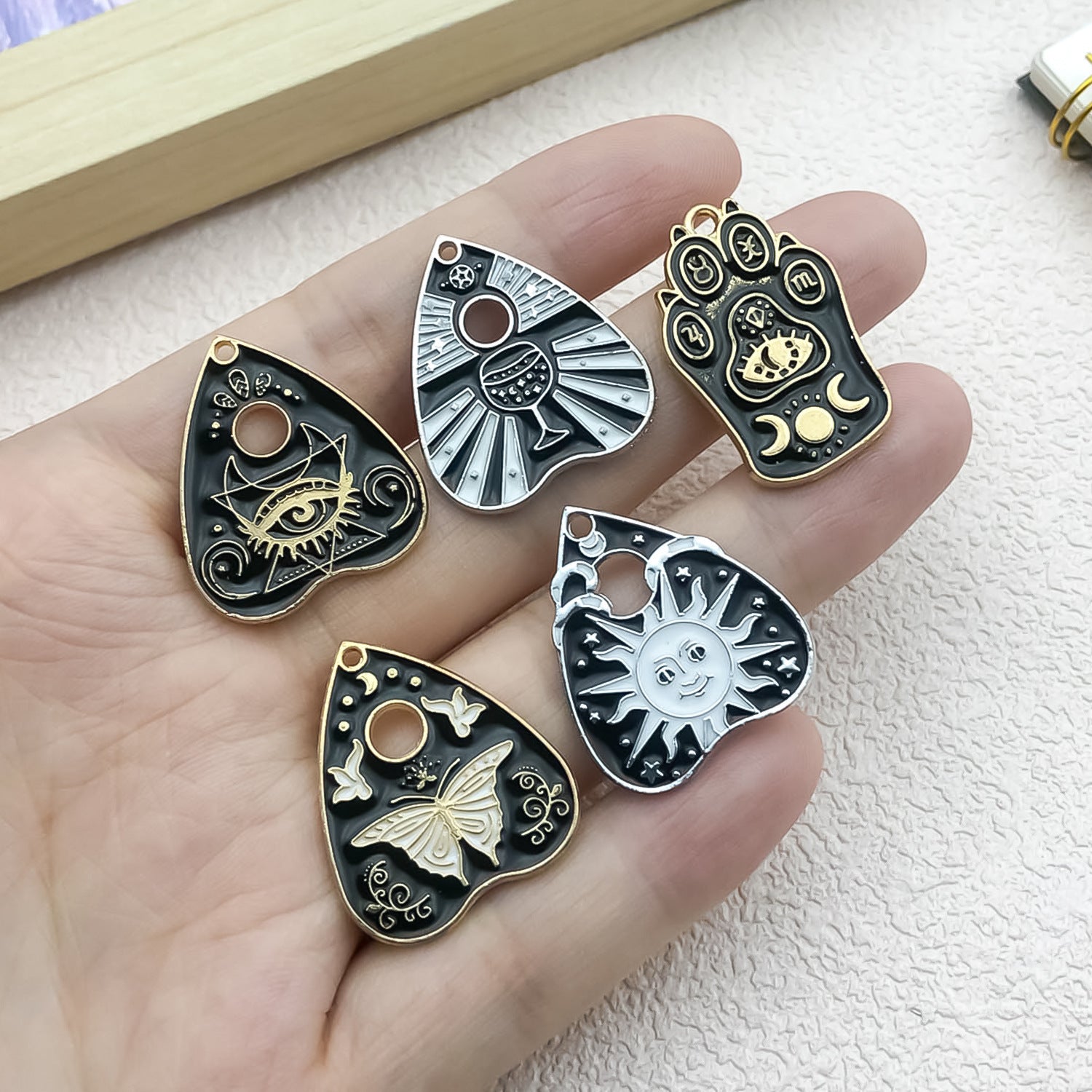 Zinc Alloy Enamel Halloween Theme Charm Pendant for DIY Earrings Necklace Keychain