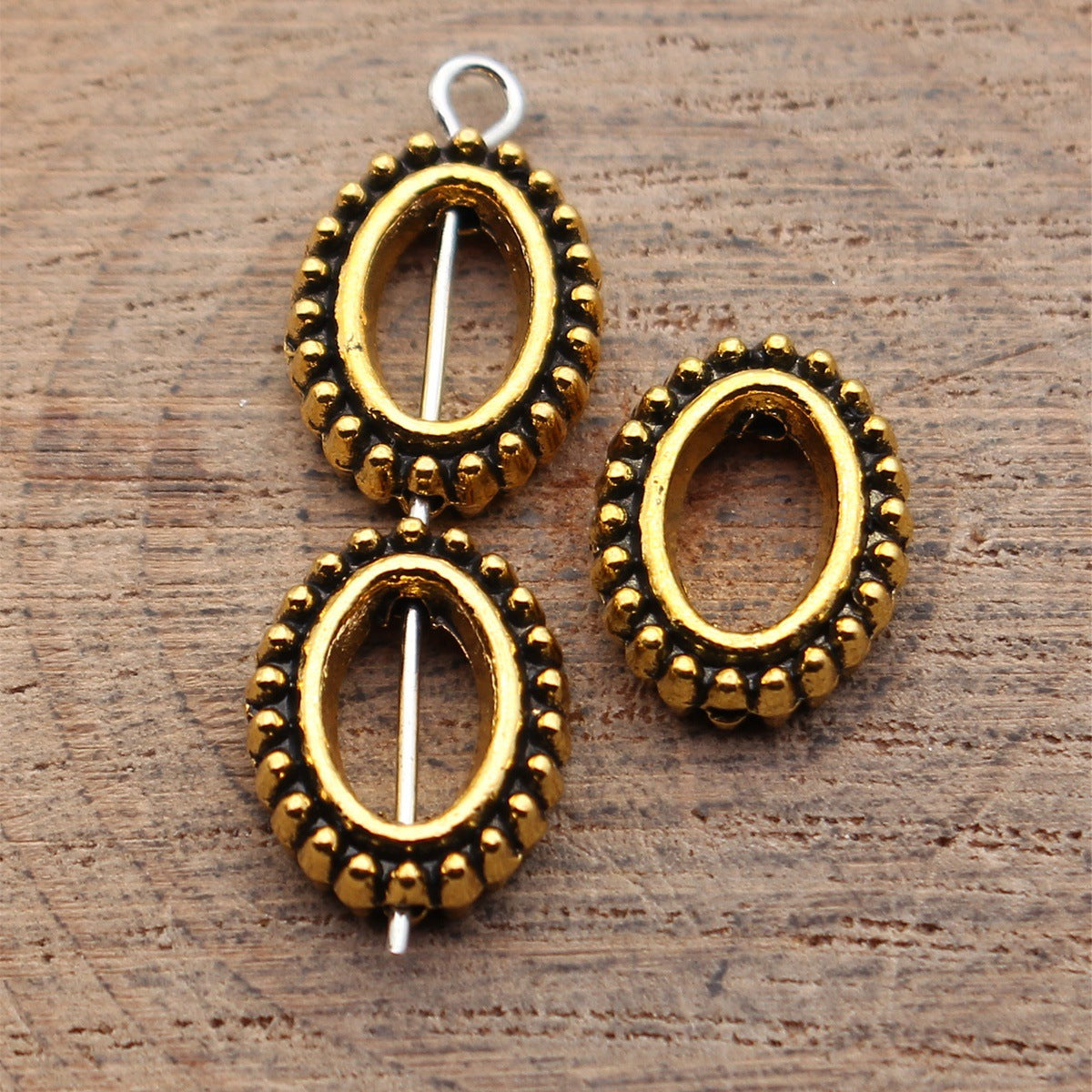 13x10x3.5mm 1.2g Multicolor Zinc Alloy Oval Ring Dotted Frame Loose Metal Beads for Jewelry Making