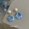 Cream Blue Flower
