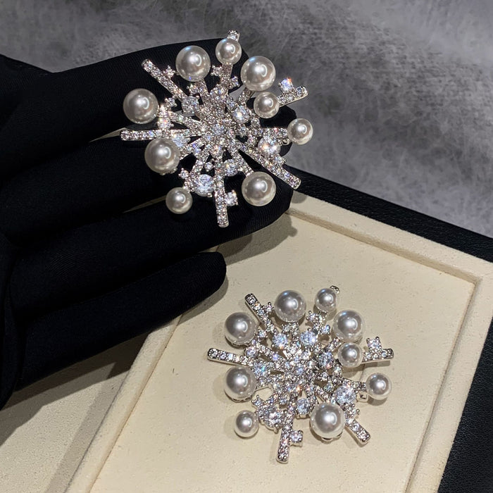 Silver Snowflake Pearl Rhinestone Round Brooch Pin