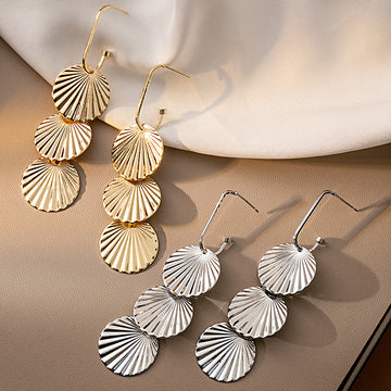 Triple Ribbed Shell Disc Dangle Hook Earrings Pair