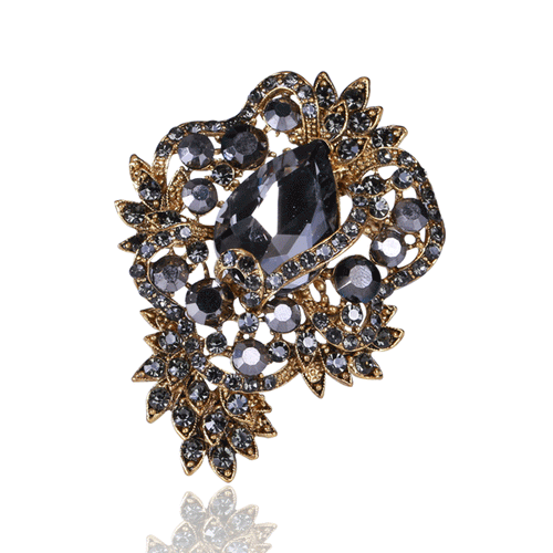 Front view of the crystal flower and leaves brooch