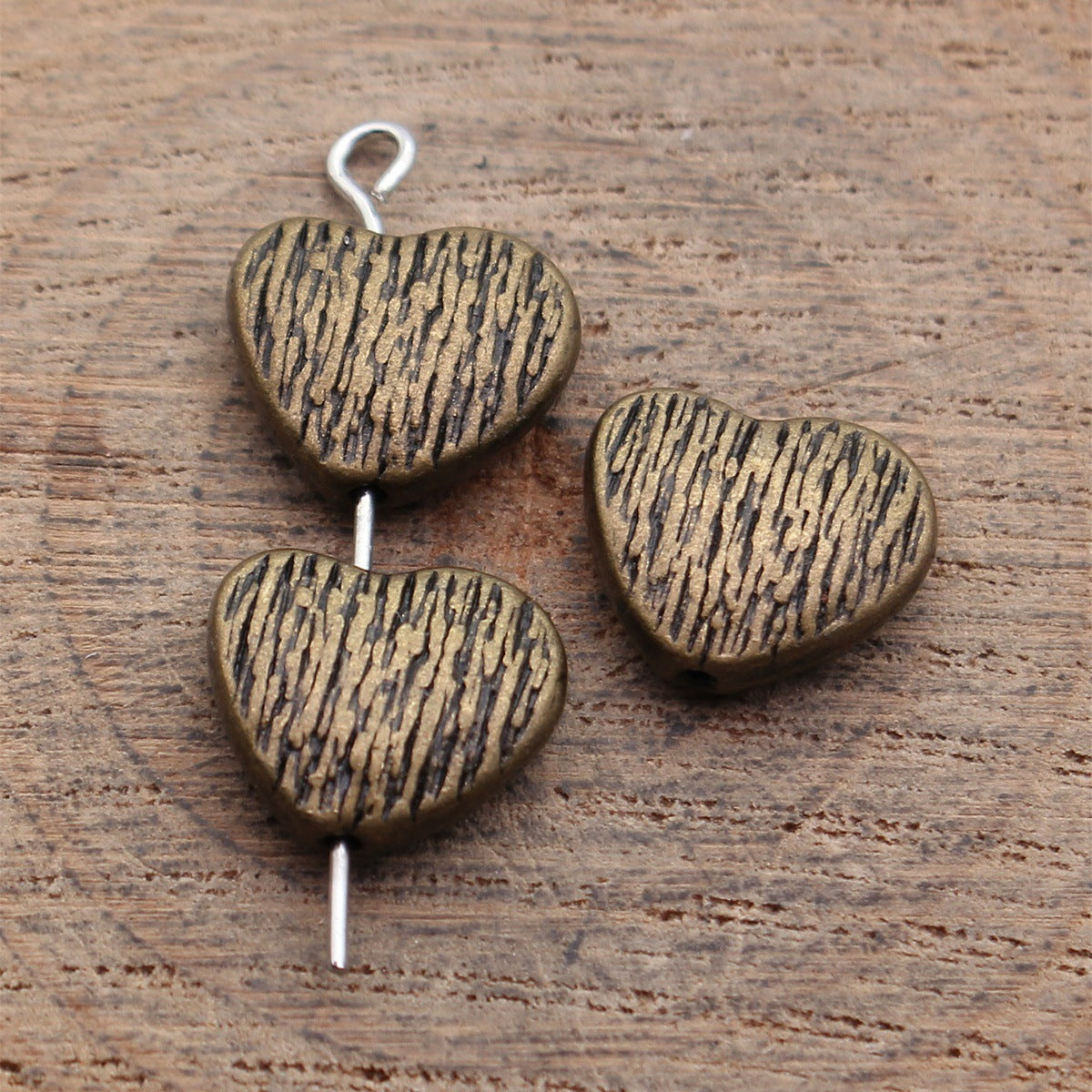 13x11x4.1mm 1.9g Multicolor Zinc Alloy Scratch Wood Grain Heart Loose Metal Beads for Jewelry Making
