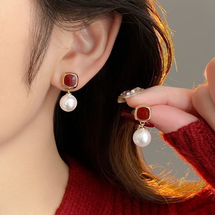 Square Stud Pearl Drop Earrings In Red And Black With Round Pearl Drops