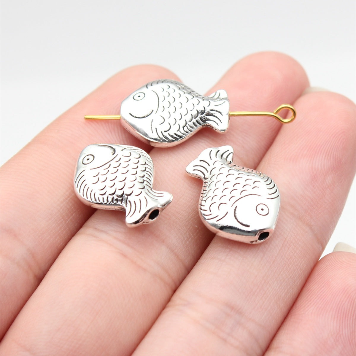 17x13x5.6mm 3.1g Multicolor Zinc Alloy Fish Small Hole Spacer Beads for Necklace Bracelet Making