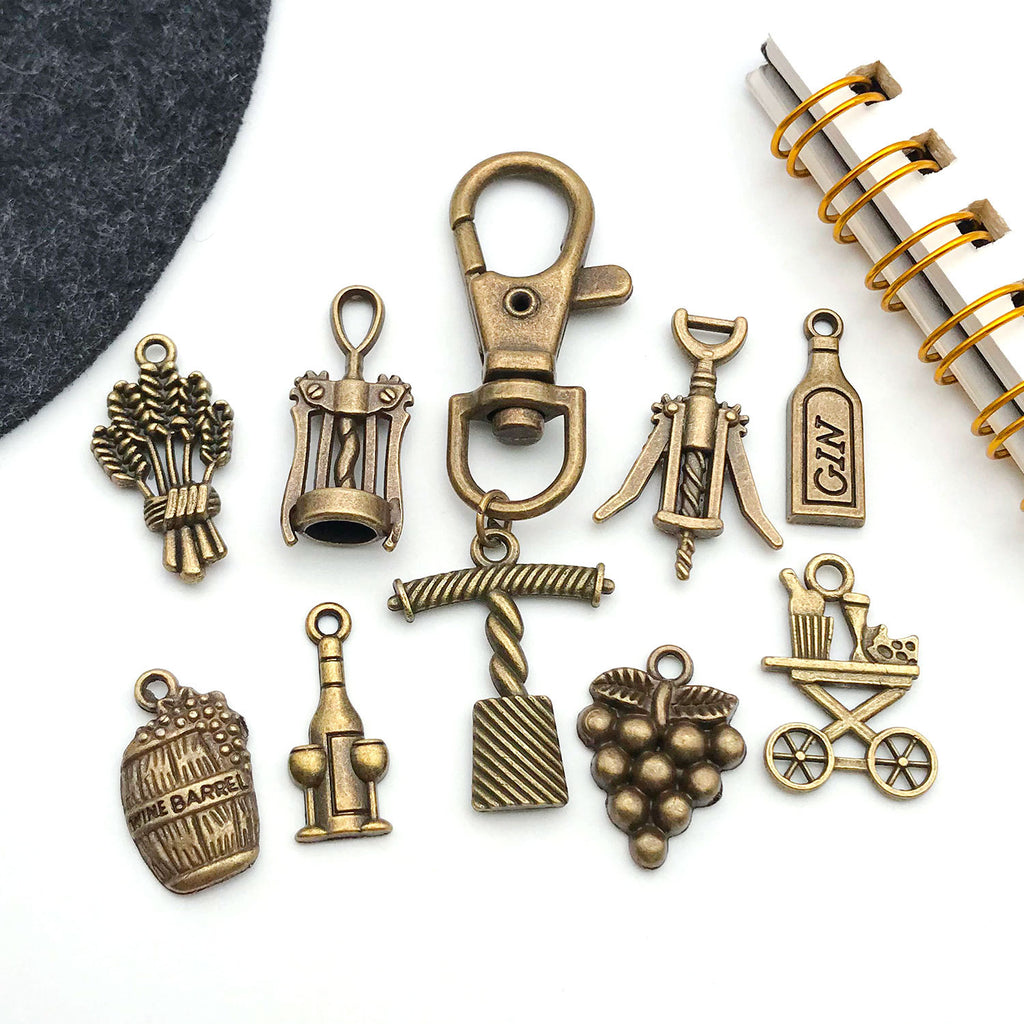 Antique Bronze Zinc Alloy Red Wine Bottle charm pendant for DIY bracelet necklace making