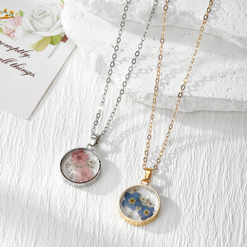 Round Pressed Forget-Me-Not Flower Pendant Necklaces