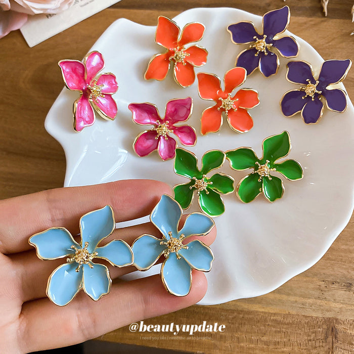 Glossy Four Petal Flower Stud Earrings in Seven Bright Colors