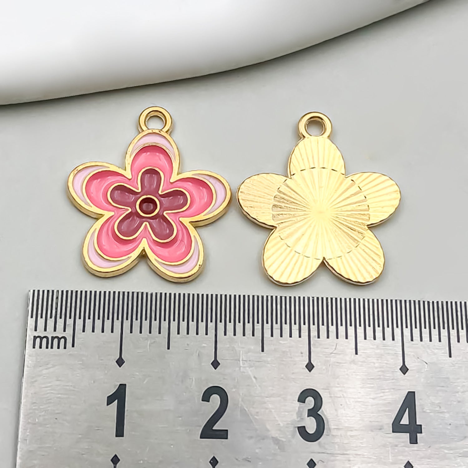 Zinc Alloy Enamel Flower Charm Pendant for DIY Keychain Bracelet Necklace Jewelry