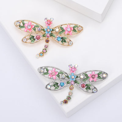 Dragonfly Brooch shown from the front