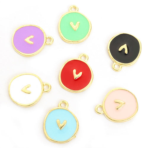 Printed dimensions and weight for the round enamel heart charm