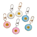 Round Resin Daisy Keychains Gold Silver Frames 6 Styles view 5