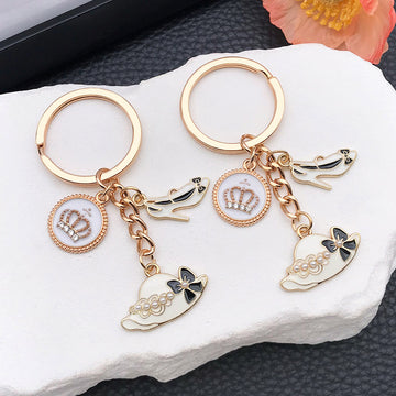 White Pearl-Look Crown Hat and Heel Metal Keychain Pair