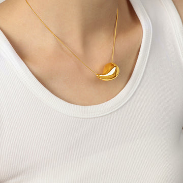 Polished Teardrop Pendant Snake Chain Necklace Gold Steel