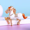 White Plain-Horse