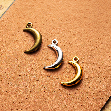 Curved Crescent Moon Metal Pendant Charm For Jewelry Making