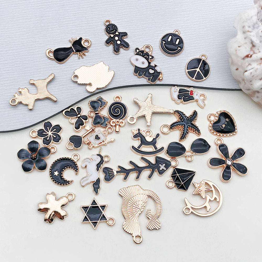 Black Enamel Zinc Alloy K Gold Style Charm Pendant for DIY Keychain Car Hanging Jewelry