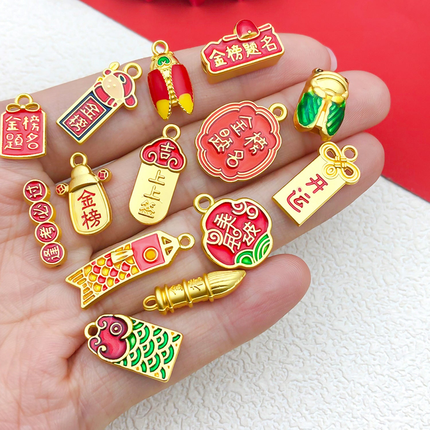 Gold Tone Zinc Alloy Scholar Hat Charm Pendant for DIY Bracelet Hair Tie Jewelry